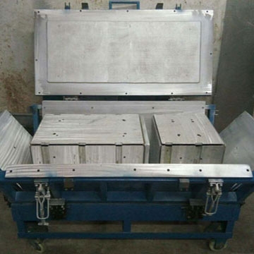 Disinfection cabinet mould