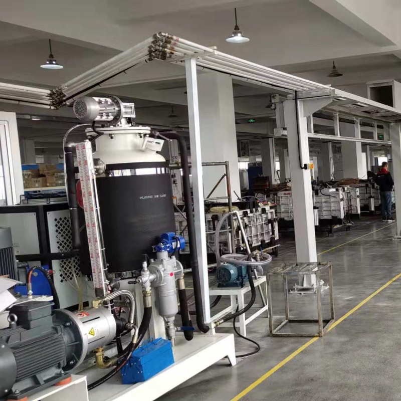 Automatic production line of cyclopentane foaming machine for refrigerator